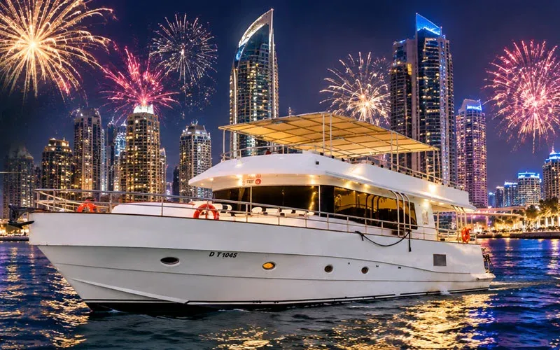 Pluto 85 ft private yacht in Dubai for New Year's Eve